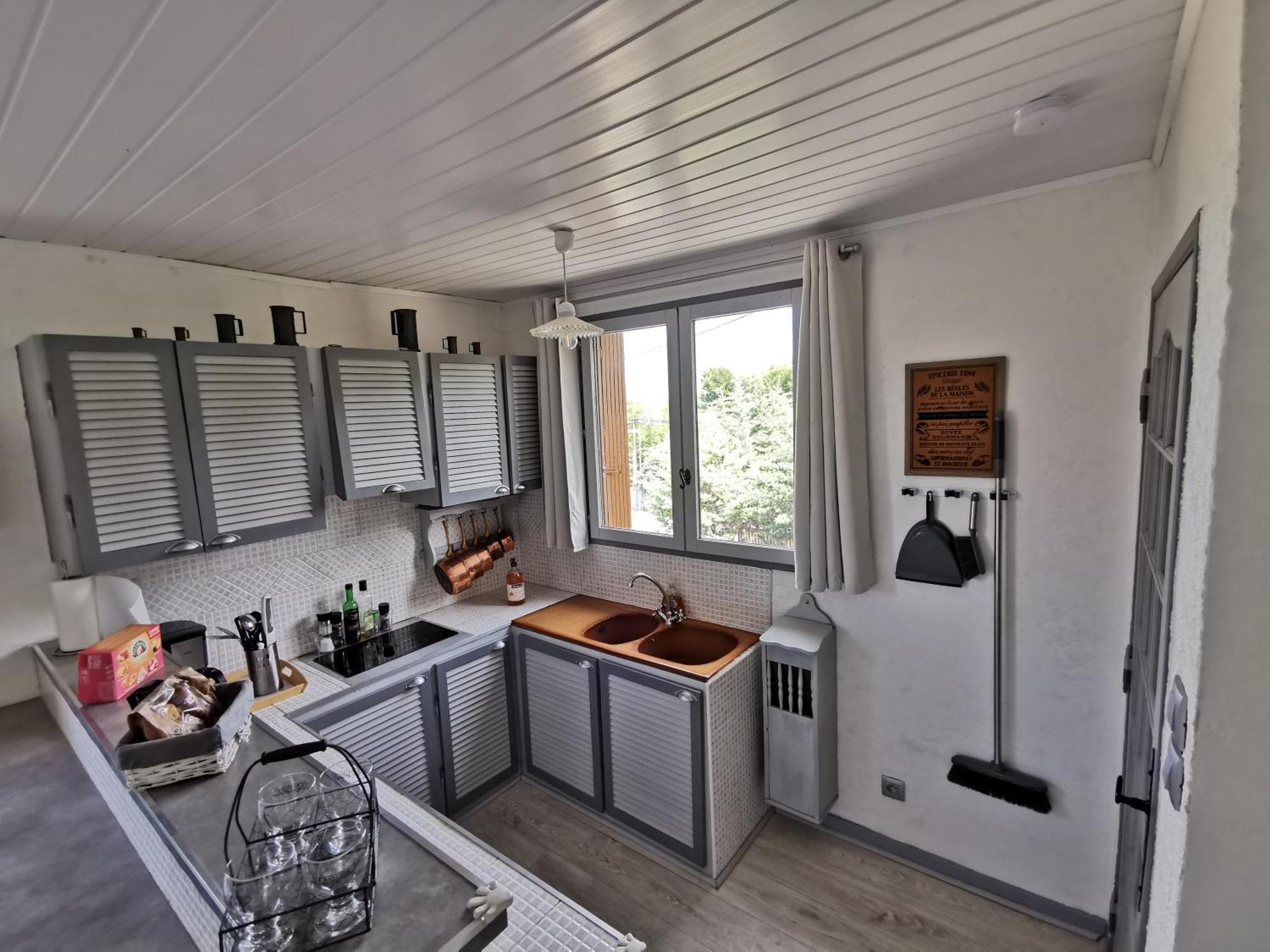 Guest House Provencal Vitrolles  Habitación foto