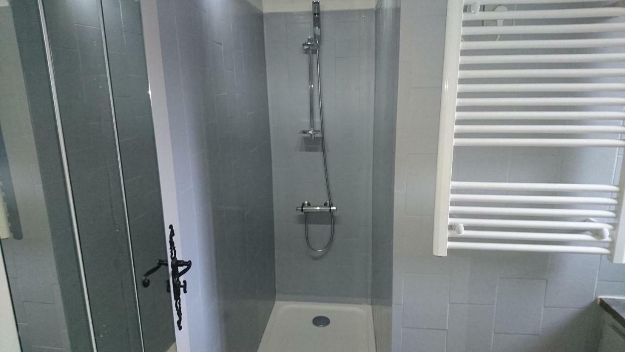 Guest House Provencal Vitrolles  Exterior foto